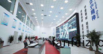 集控中心(xin)內(nei)景